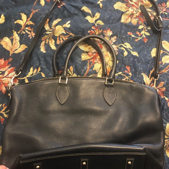 Dooney & Bourke large black leather satchel bag - Picture 2 of 7